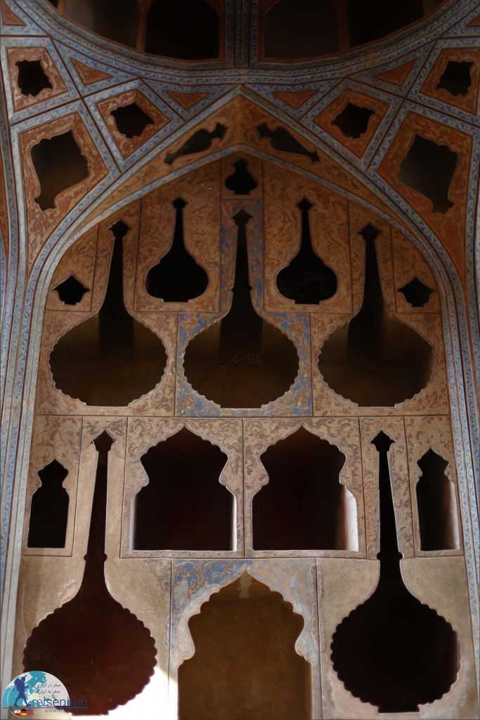 عکس تزئینات کاخ عالیقاپو اصفهان
