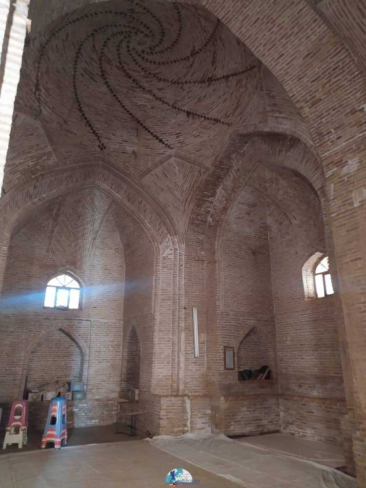 داخل مسجد جامع گلپایگان