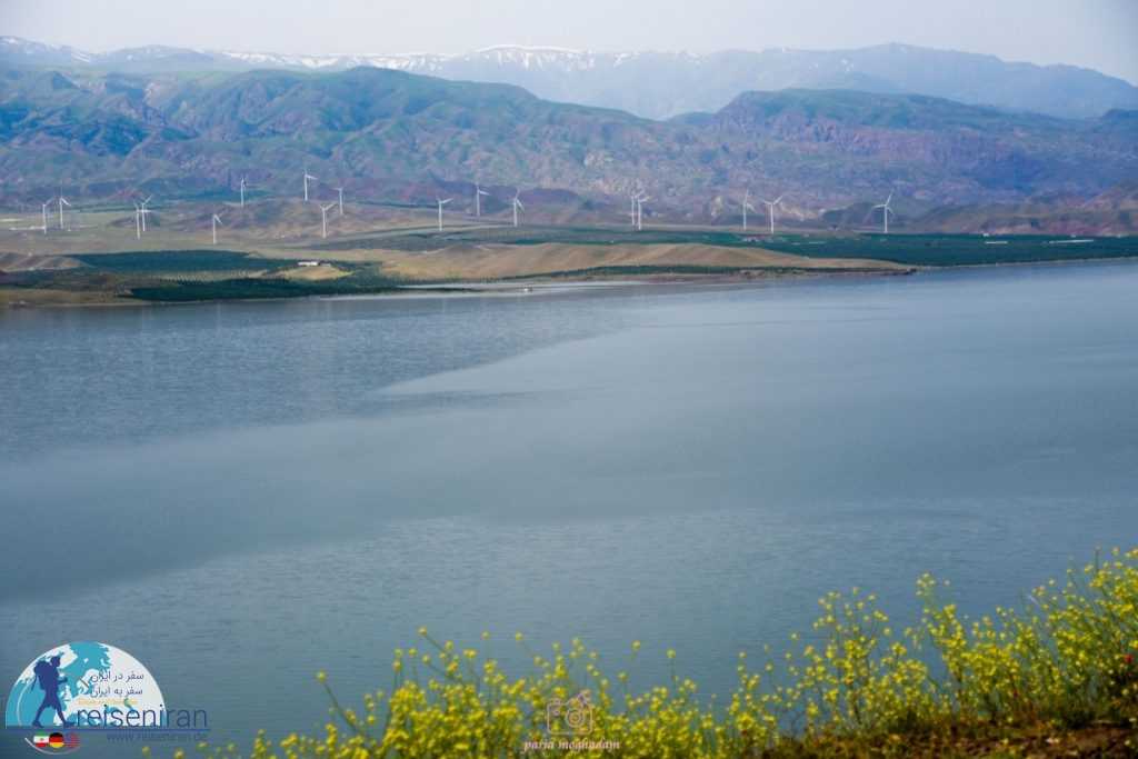 دریاچه سد رودبار و منجیل