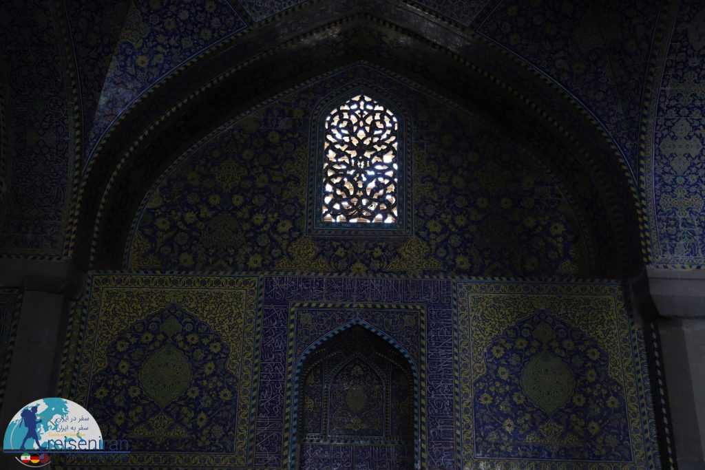 یکی از محراب های مسجد شاه اصفهان