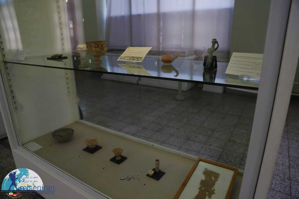 اشیای تاریخی در موزه