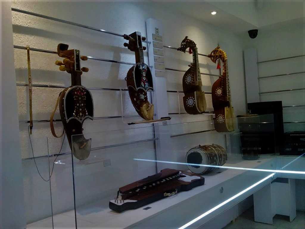 عکس موزه موسیقی اصفهان