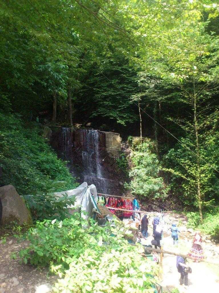 آبشار لونک سیاهکل