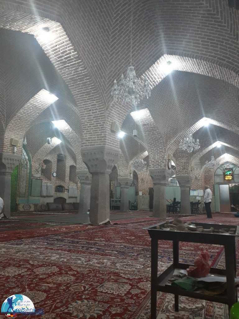 شبستان مسجد ساعتلو ارومیه