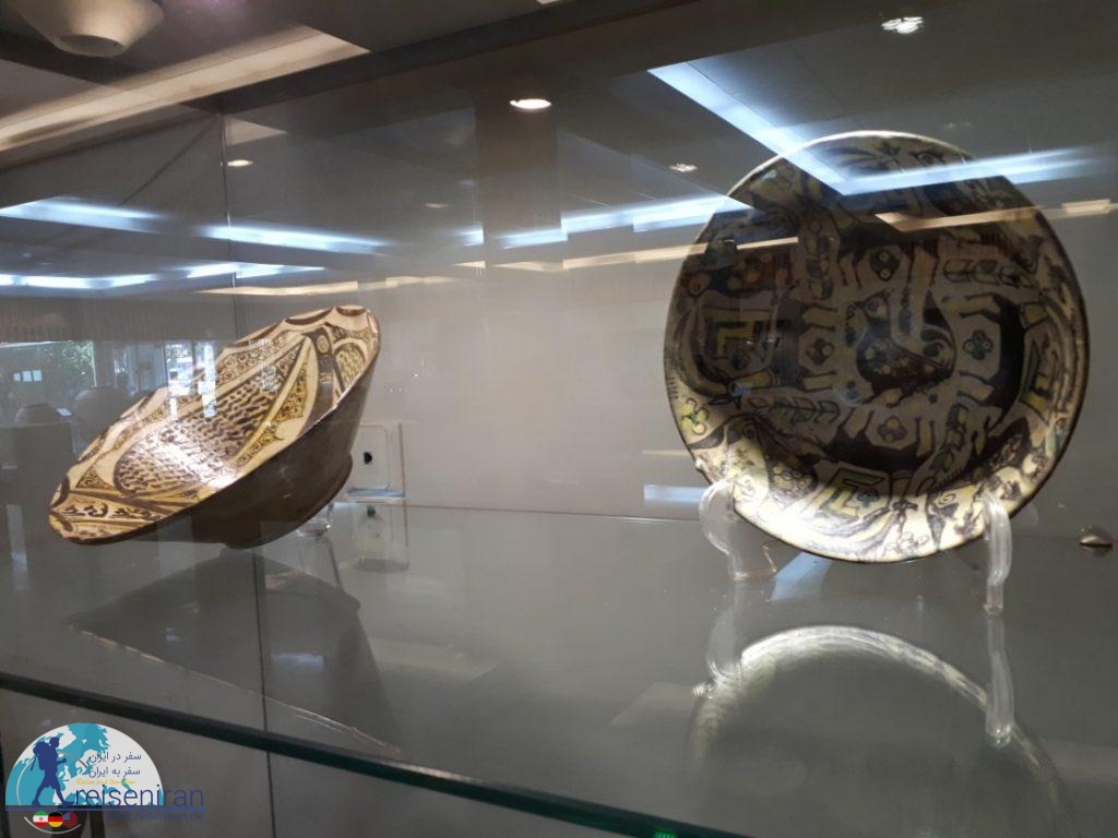 ظروف سفال لعابی موزه ارومیه