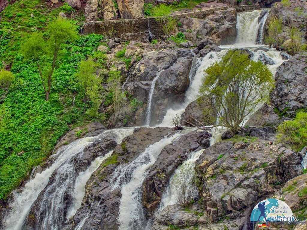عکس آبشار ایج رامسر(ابشار ده قلو رامسر)