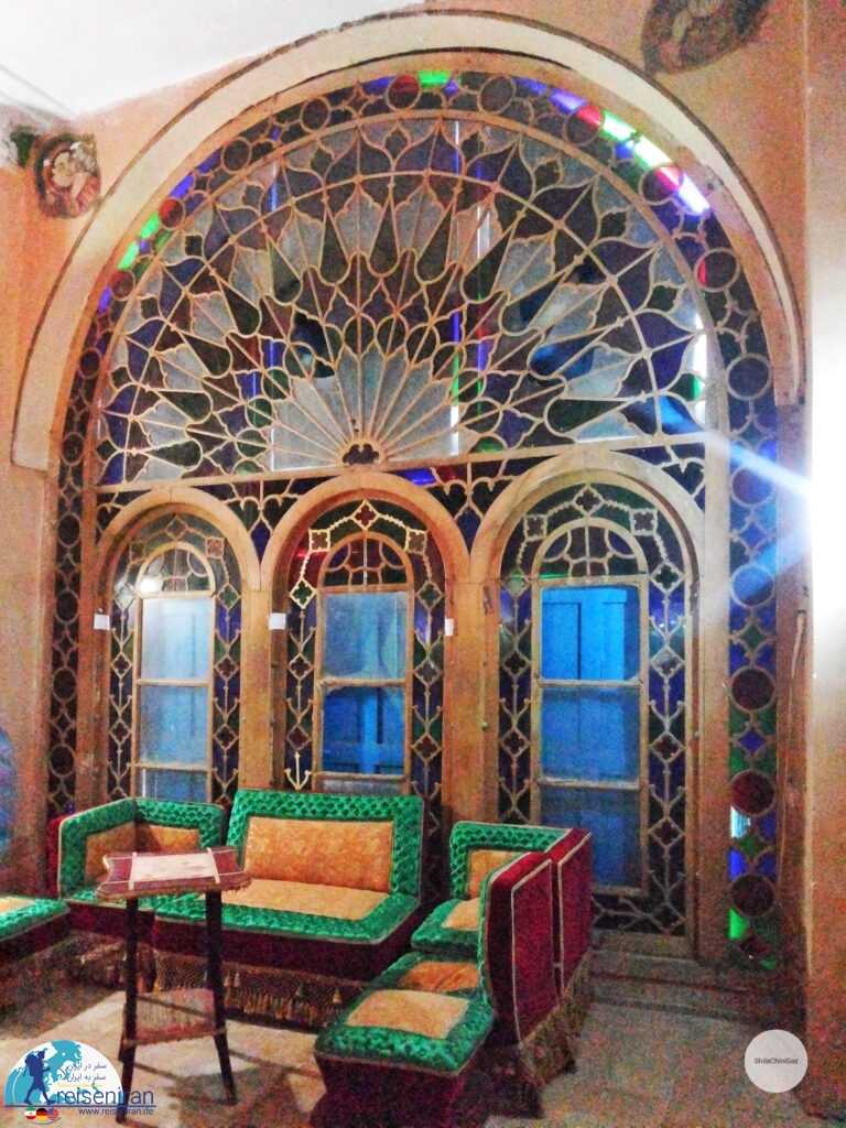 ارسی زیبای کاخ موزه باغچه جوق