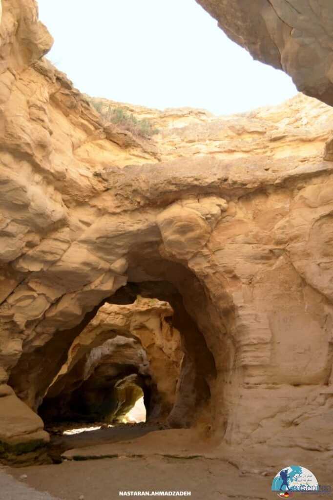 عکس غار گیری کنار پارسیان