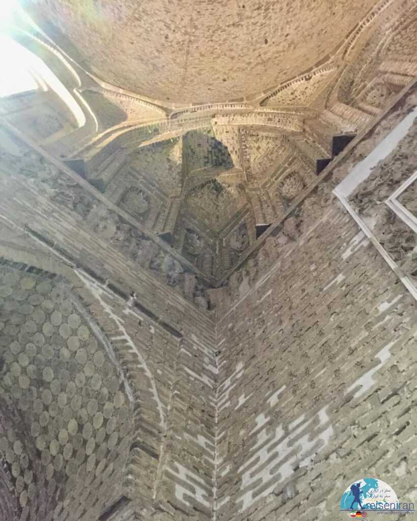 تزئینات مسجد جامع زواره