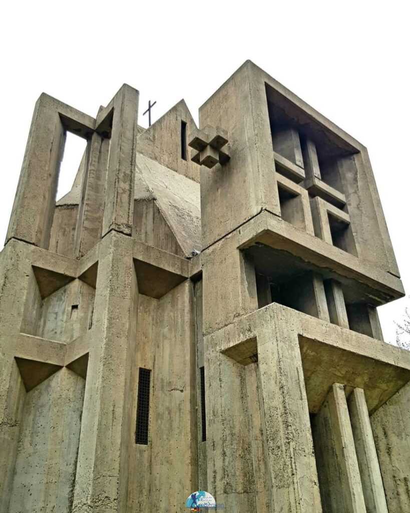 معماری کلیسای آرارات تهران