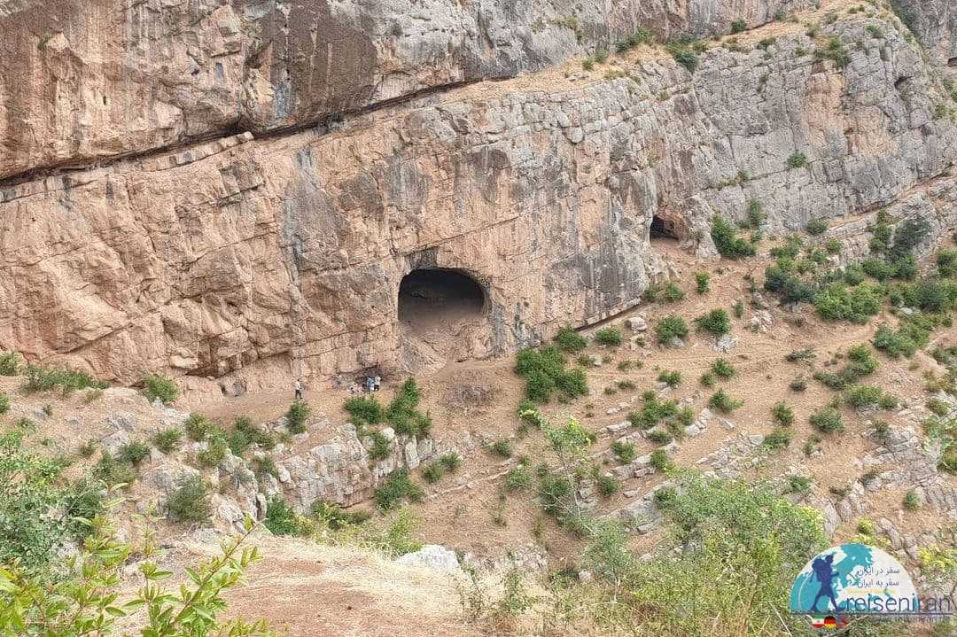 غار دربندرشی از نمای بالا