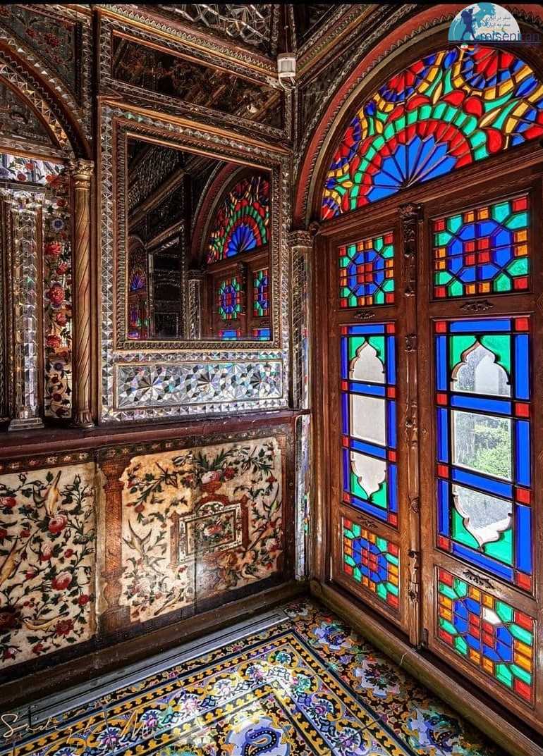 ارسی زیبای عمارت باذگیر کاخ گلستان