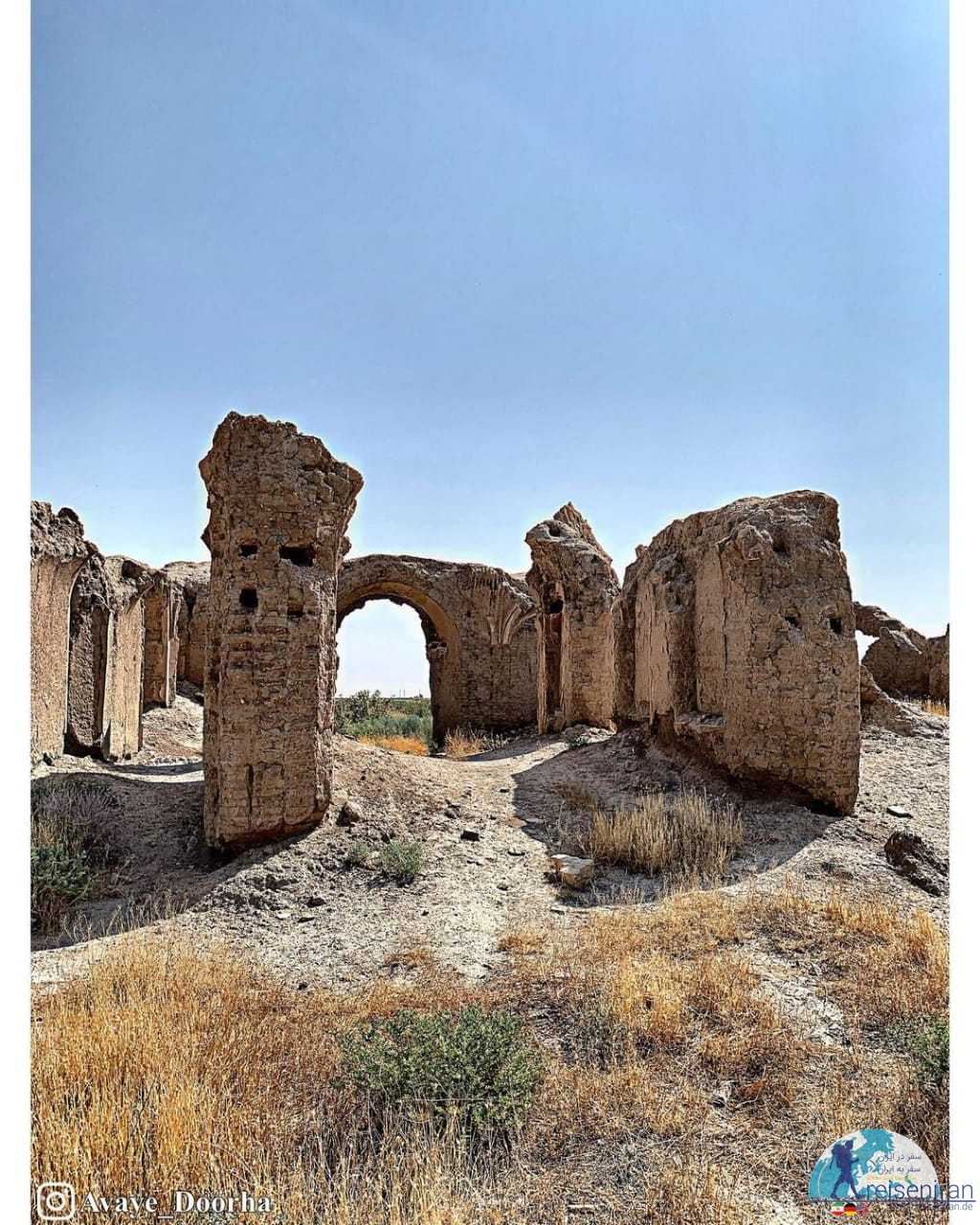 بقایای قلعه سام اباد