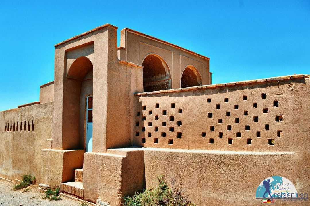 مسجد غريبان نیگنان