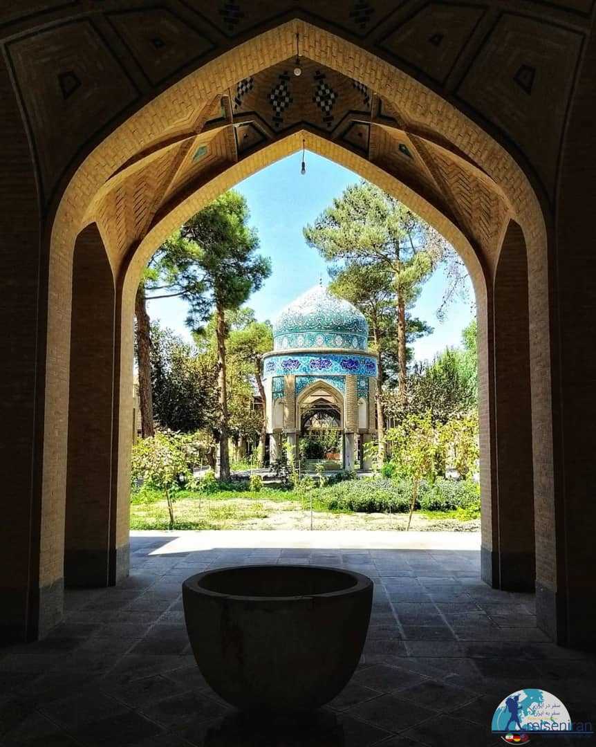 عکس باغ واله در تخت فولاد اصفهان