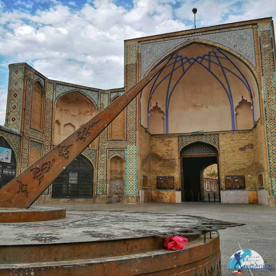 ورودی مسجد جامع عتیق قزوین