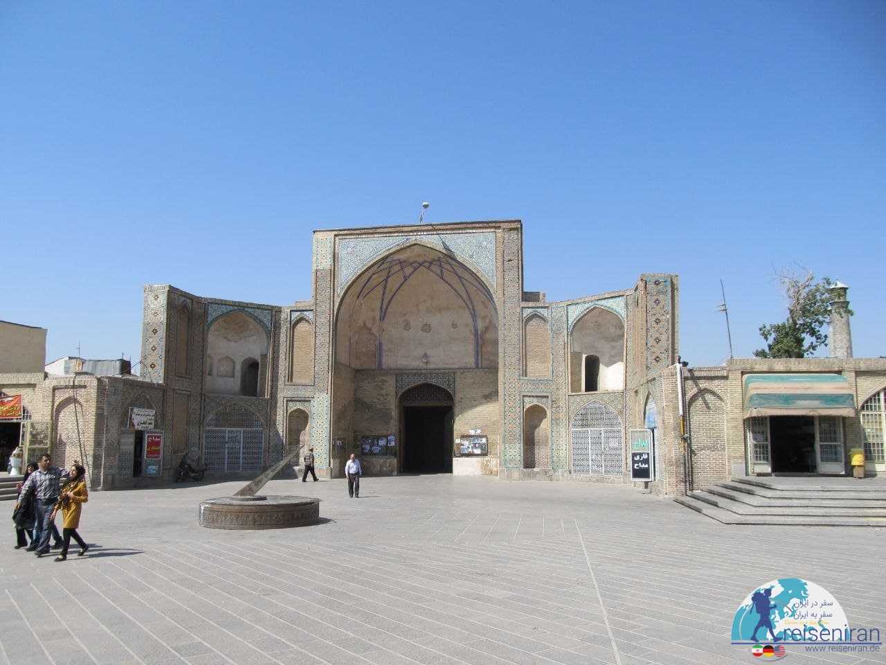 ورودی مسجد جامع قزوین