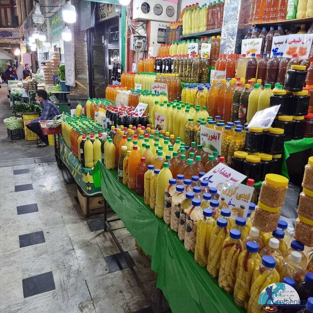 در بازار تجریش تهران