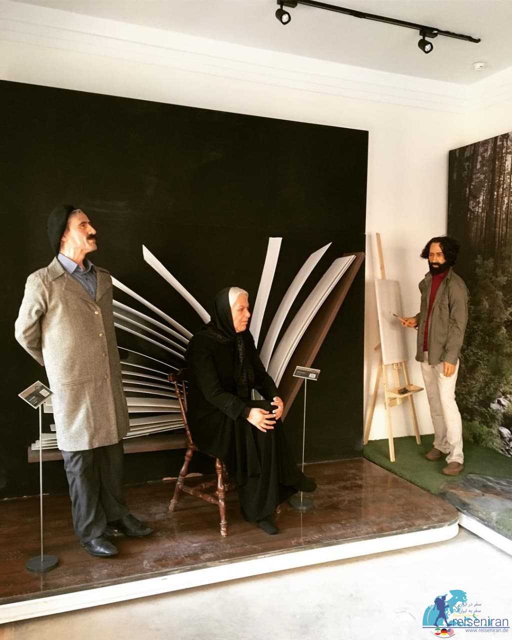 ماکت شاعران در خانه موزه نیما