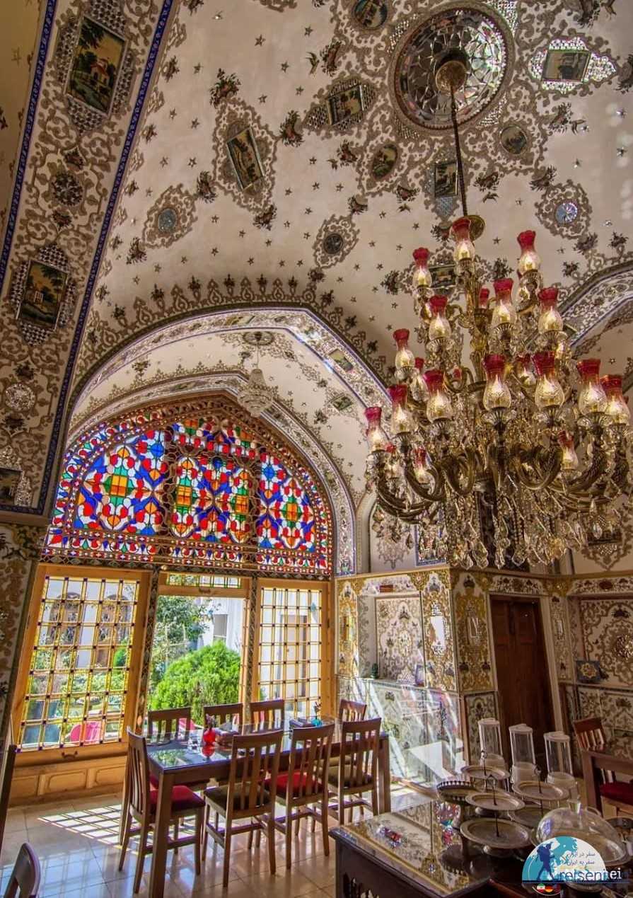 رستوران اقامتگاه سنتی کیانپور اصفهان