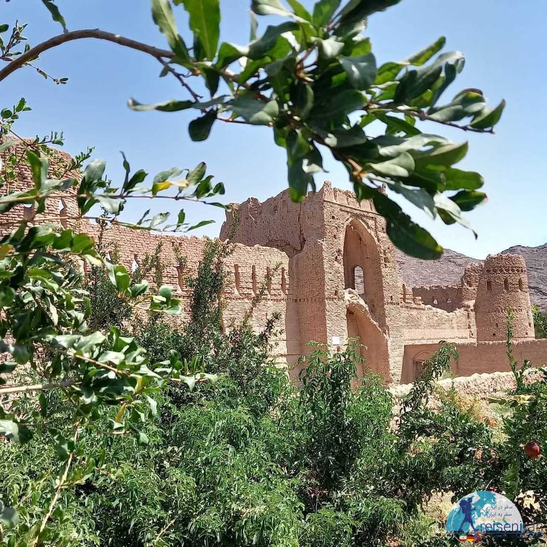 عکس قلعه حسینی