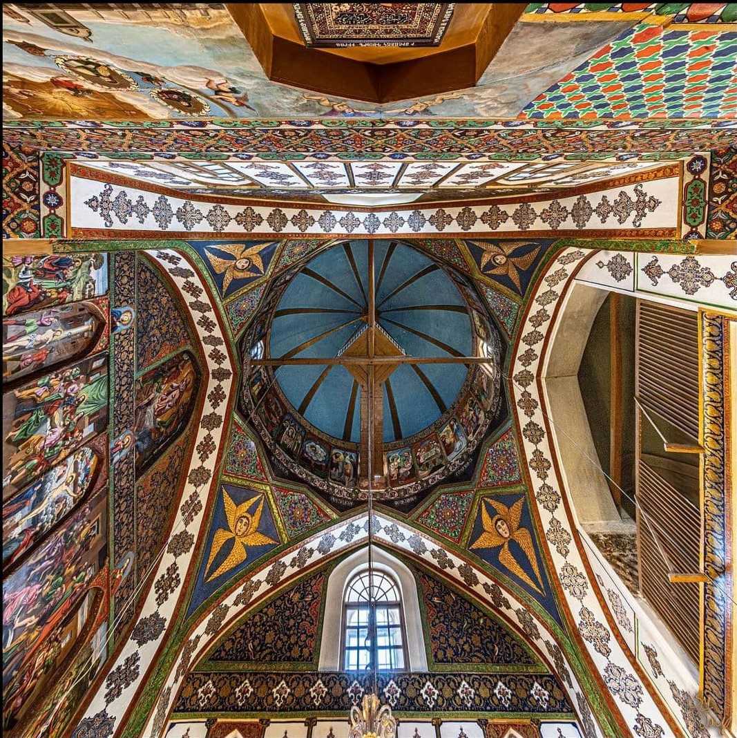 نمایی از کلیسای آسدوادزادزين اصفهان