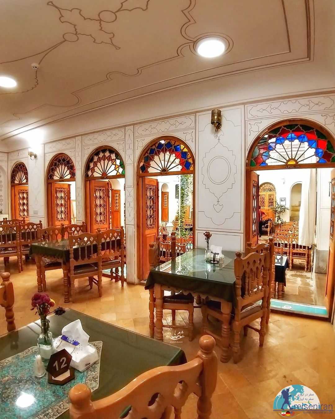 تصویر کافه رستوران همدم السلطنه اصفهان