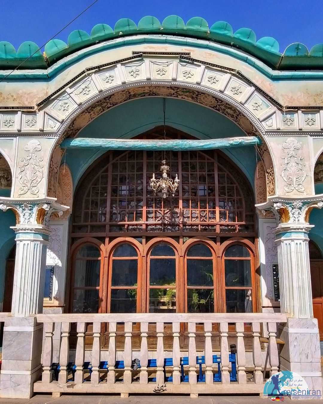 معماری آرامگاه همدم السلطنه اصفهان