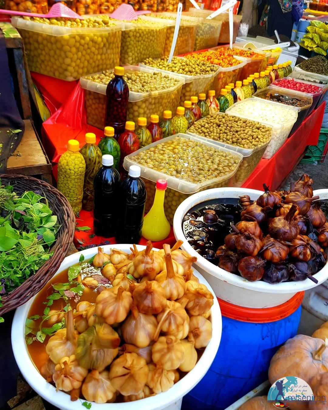 سوغات شمال در بازار محمودآباد